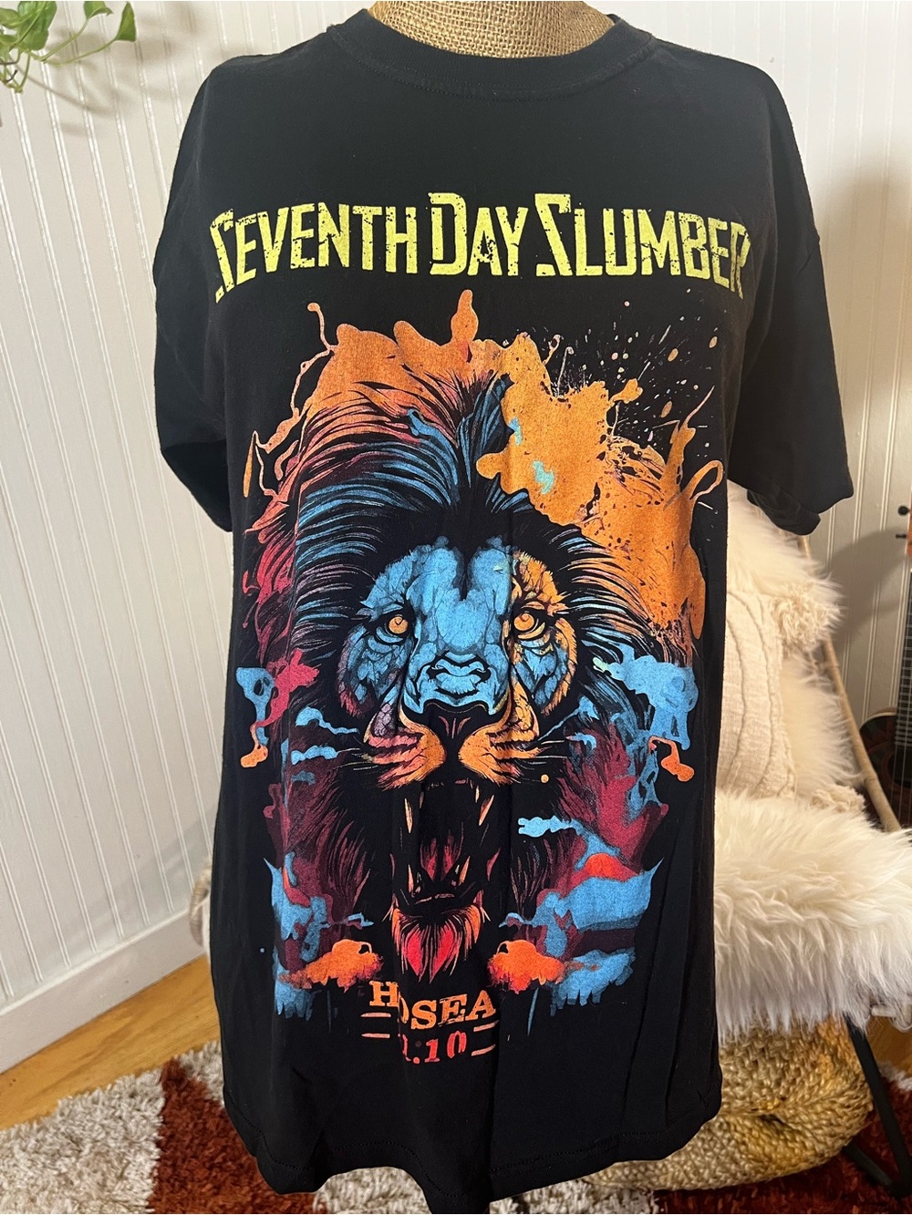 Seventh day slumber Lion Graphic Tee - Black